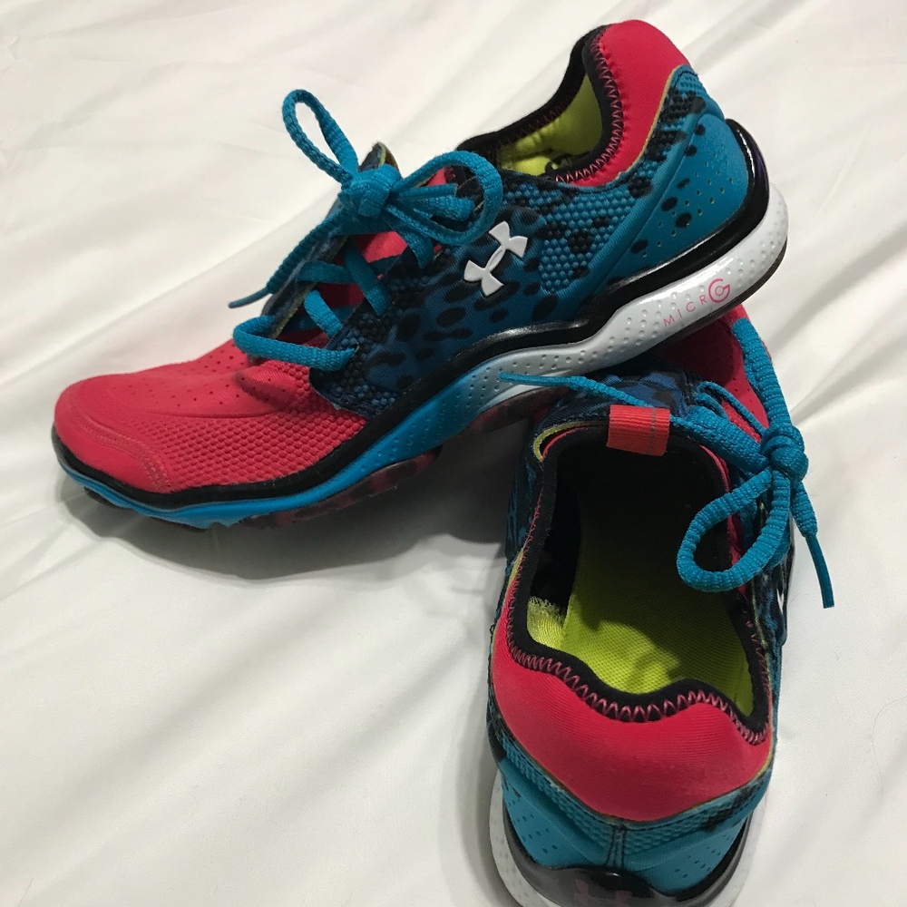 Under Armor Mirco G Sneakers